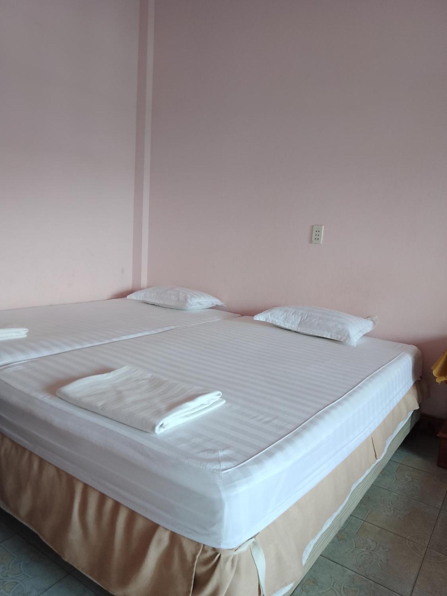 Nha Nghi Hang Nga Dong Hoi Extérieur photo