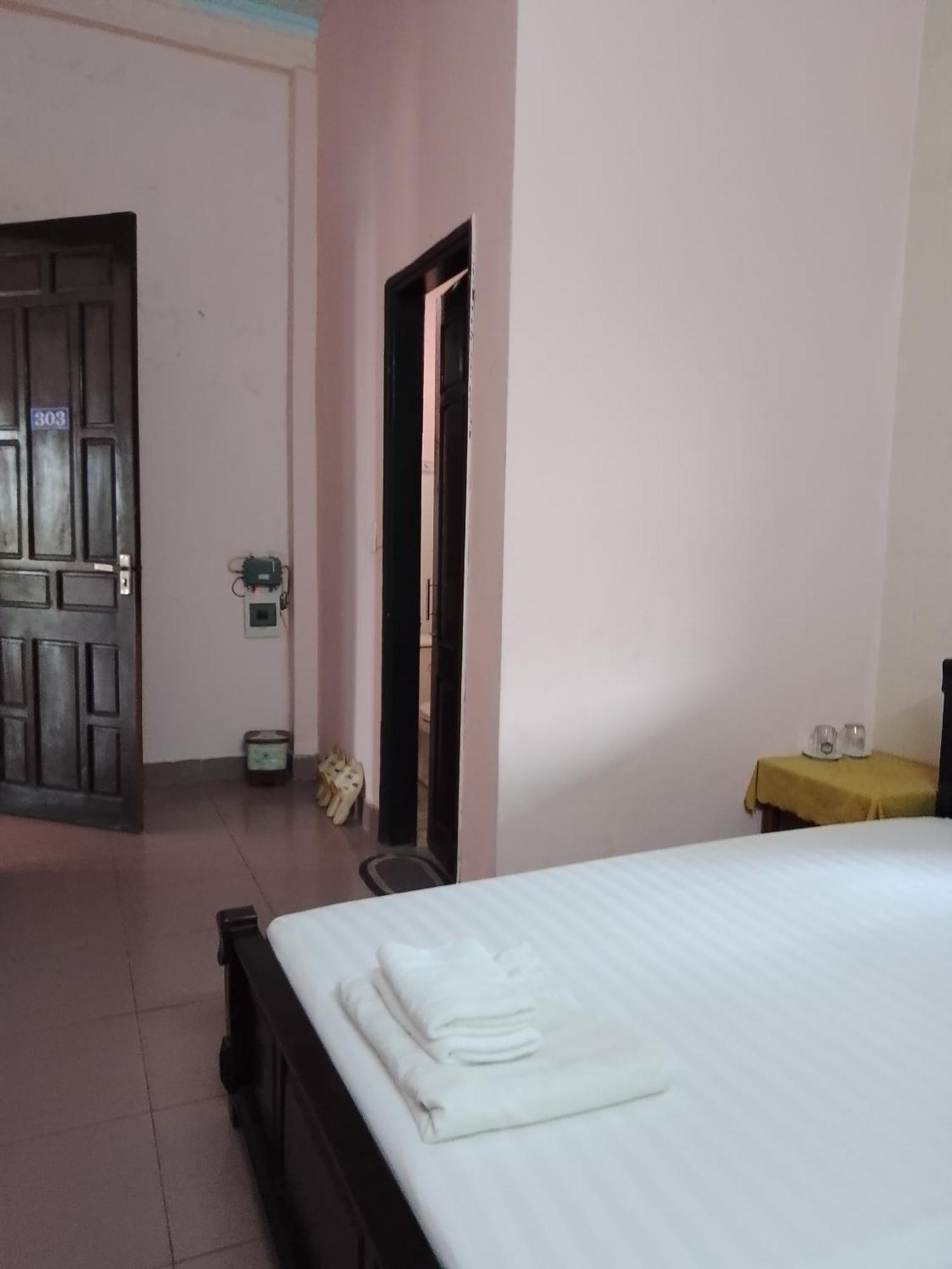 Nha Nghi Hang Nga Dong Hoi Extérieur photo
