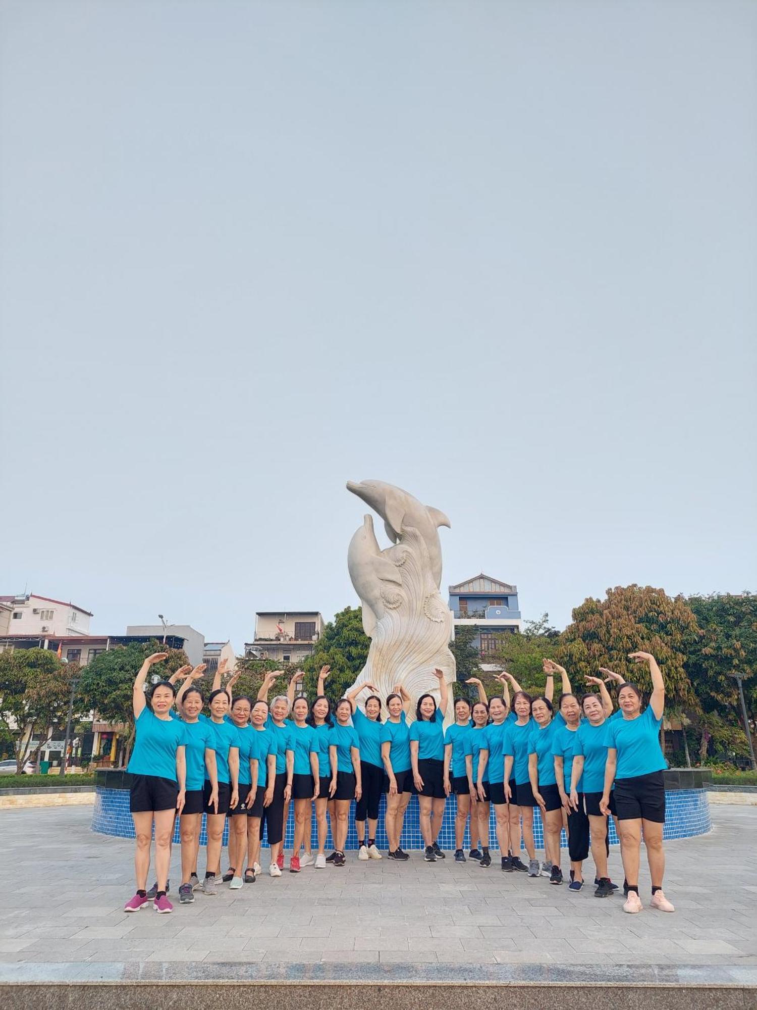 Nha Nghi Hang Nga Dong Hoi Extérieur photo